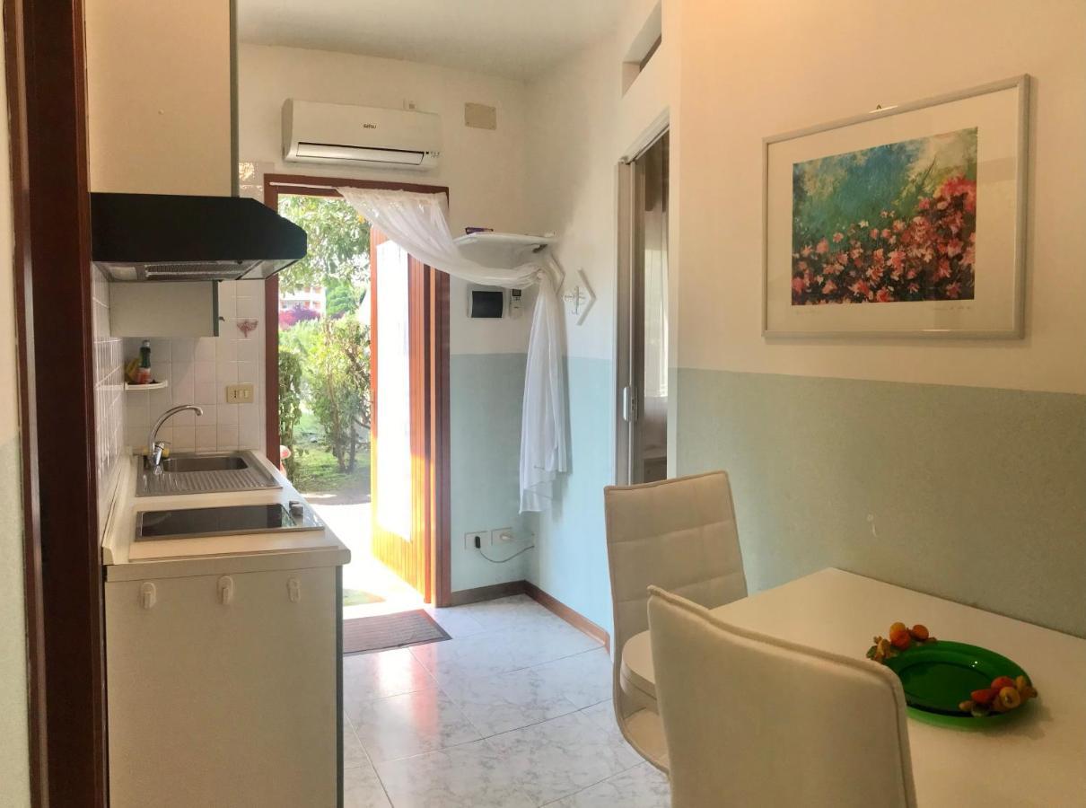 Villaggio Le Ginestre Bibione Buitenkant foto